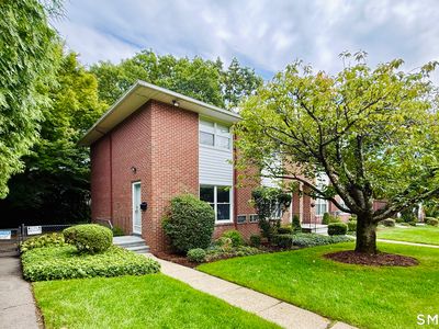 1 Willowbrook Court #1