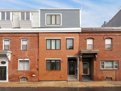 772 E 6th St #1