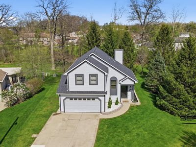 Property at 215 White Oaks Ct, Russells Point, OH