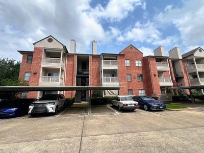 4041 Drake St APT 118