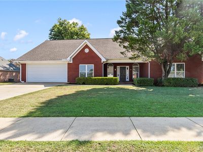 8761 Rolling Hills Dr