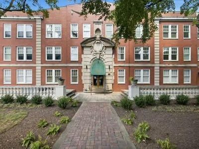 2840 Peachtree Rd NW APT 510