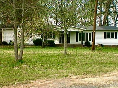 3902 Griffith Rd