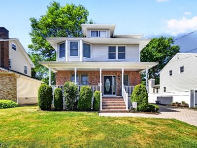 123 Gibson Blvd