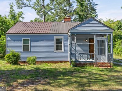 2033 Shirley Ave