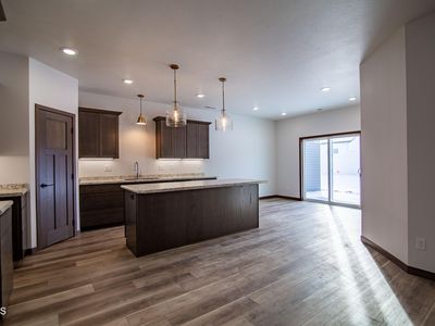 1006 Otter Creek Loop