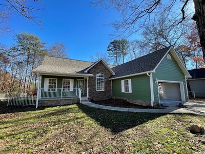 132 Maple St