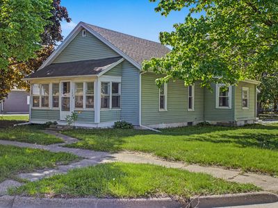 1704 Mamie Eisenhower Ave