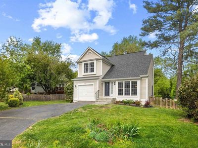 423 Foxridge Dr SW