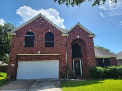 411 Starleaf Ln
