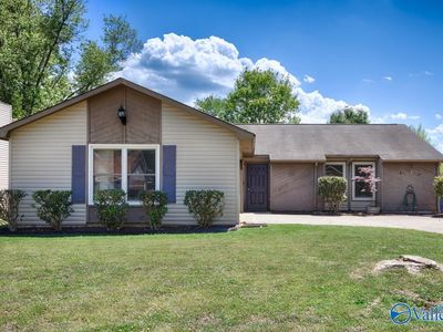 1016 Kinsey Dr SE