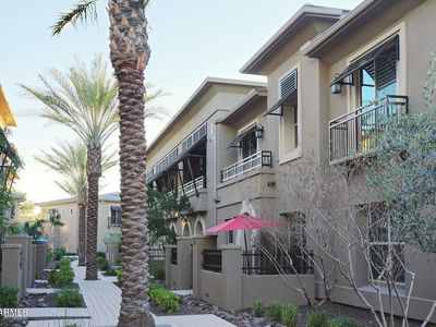 6565 E Thomas Rd UNIT 1128