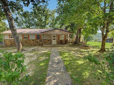 231 Walnut Dr