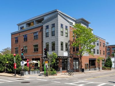 156 Green St Unit 301