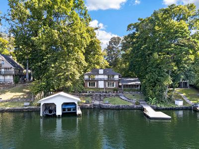 287 Thomas Dr