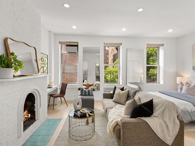 237 E 12th St APT 2A