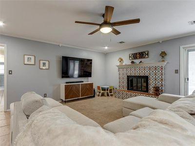 3612 NW 65th Ter