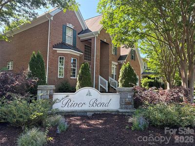 159 Shoreline Pkwy