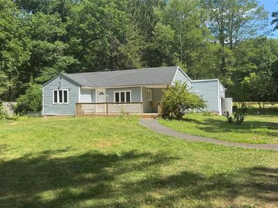 328 Stone School House Road