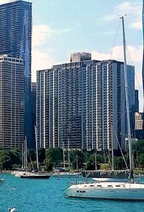 400 E Randolph St APT 1515