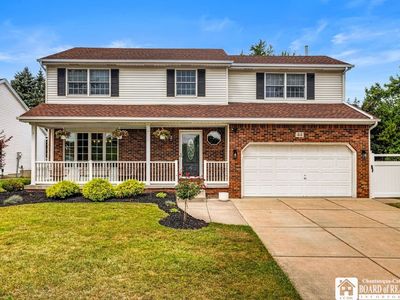 44 Wedgewood Dr