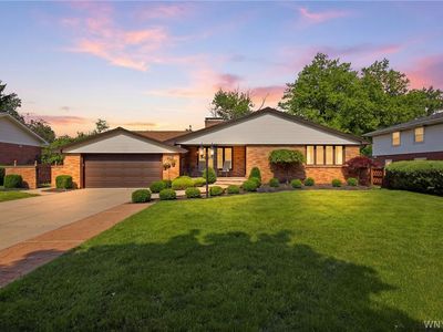 56 Tristan Ln