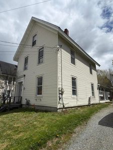 275 Essex Street