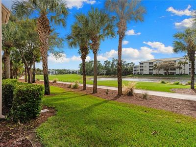 3976 Bishopwood CT E #102