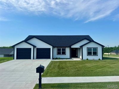 200 W Larkspur Ct