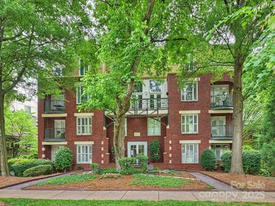 416 Queens Rd APT 10