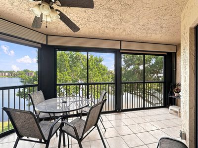 7254 FAIRFAX Drive #304