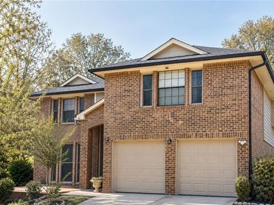 6992 Ivy Pointe Row