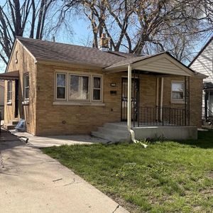 4741 N 50th STREET