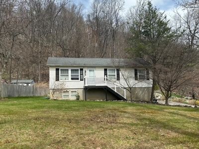 32 Panorama Dr