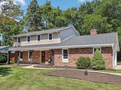 1116 West Montclaire AVENUE