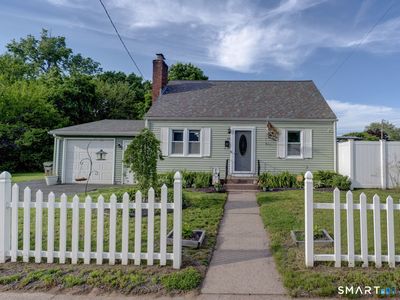 839 Center Street