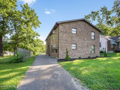 129 E Wellington Ave