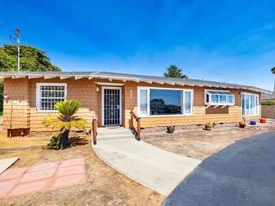 3958 Skyline Rd