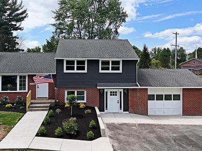 1554 Park Dr
