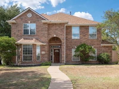 1605 Dominik Dr