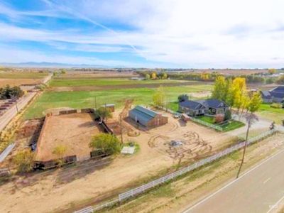 25940 Lansing Ln
