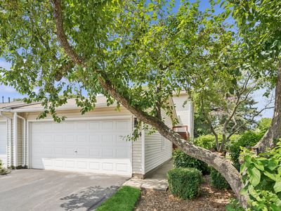 Property at 434 Dogwood Ter, Buffalo Grove, IL