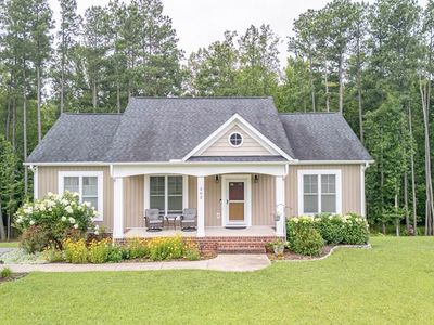 302 Thomas Cir