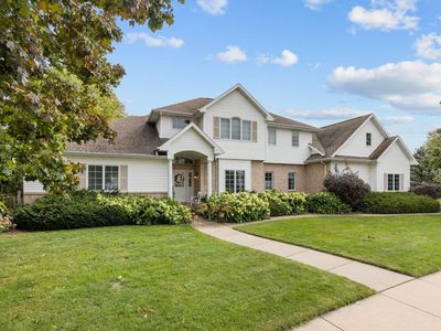 1426 Mahler Blvd