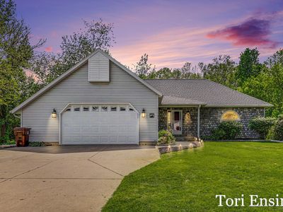 10874 Wildwood Dr