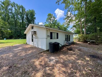 211 Wade Rd