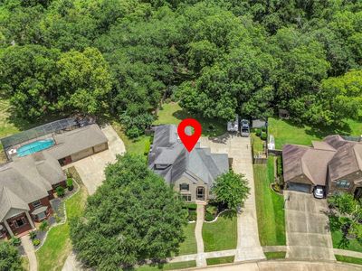 Property at 208 River Oaks Dr, Lake Jackson, TX