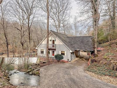 3195 Creekview Rd