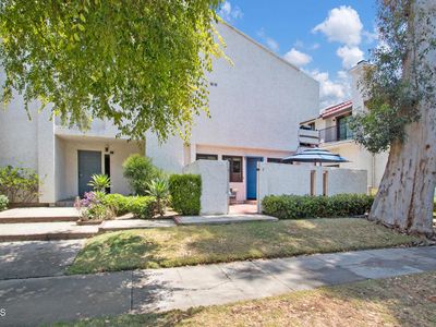 86 S Sierra Madre Blvd APT 2