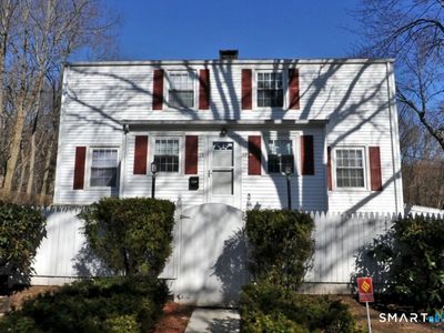 38 Hilltop Road